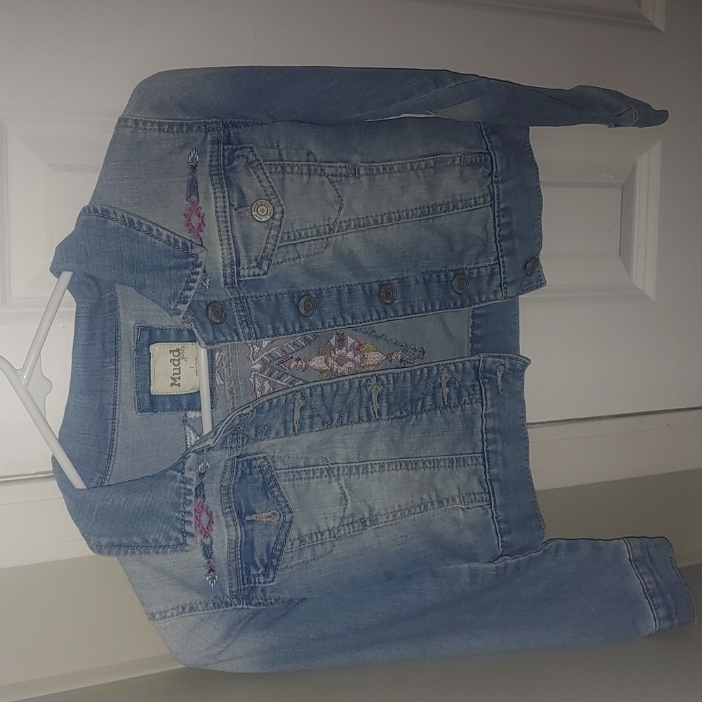 Embroidered jean jacket Girls size 7